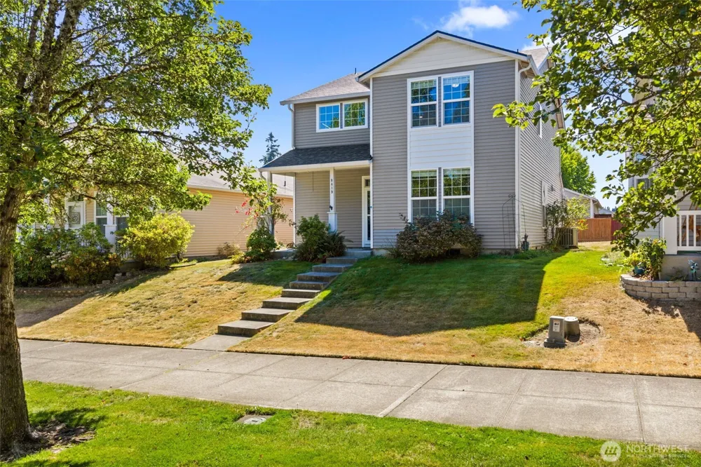 8419 15th Avenue SE Olympia, WA 98513