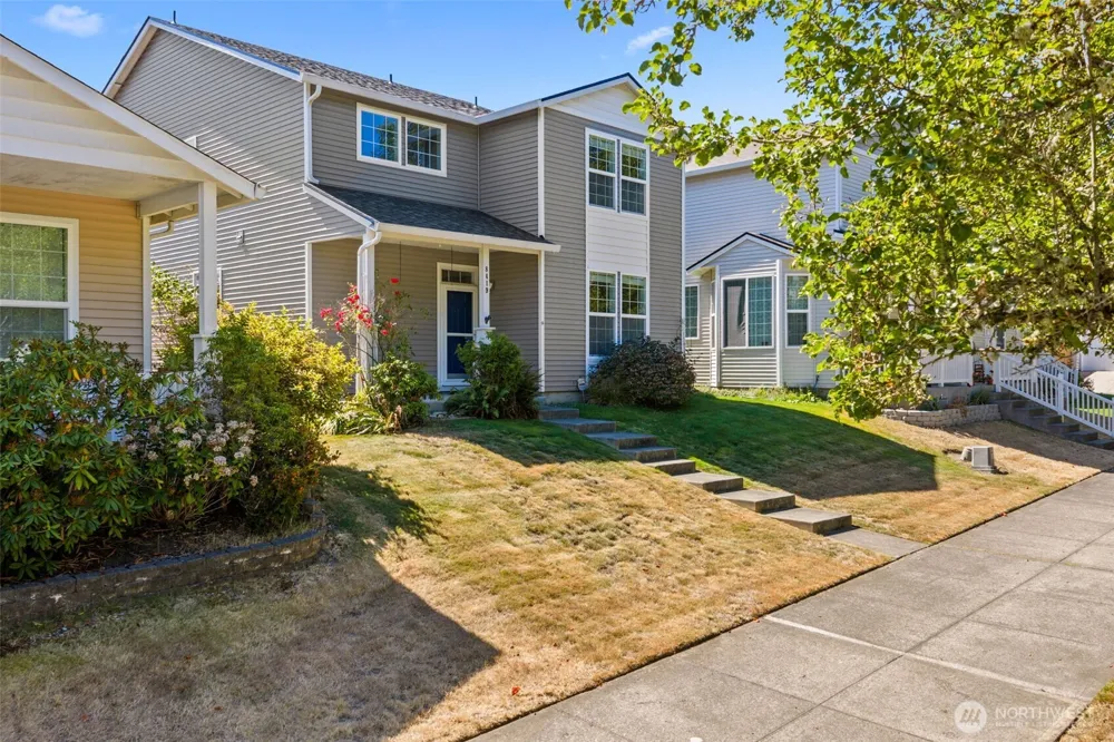 8419 15th Avenue SE Olympia, WA 98513