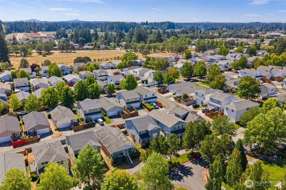 8419 15th Avenue SE Olympia, WA 98513