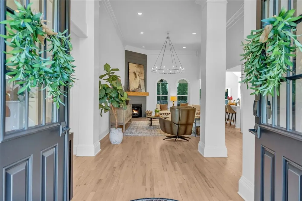 362 Shadow Creek Dr Brentwood, TN 37027