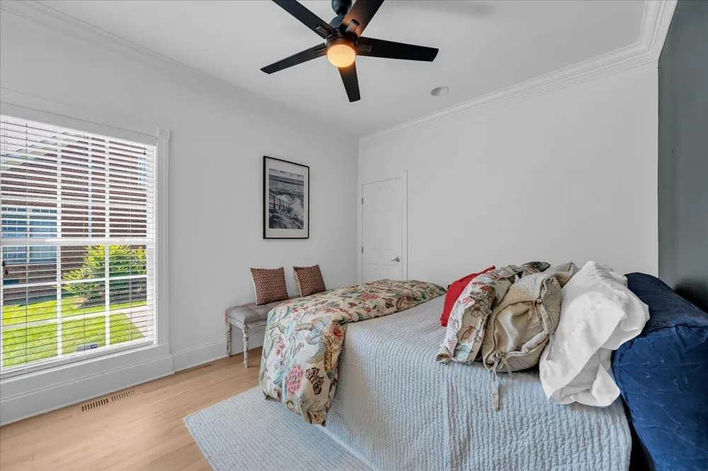 362 Shadow Creek Dr Brentwood, TN 37027