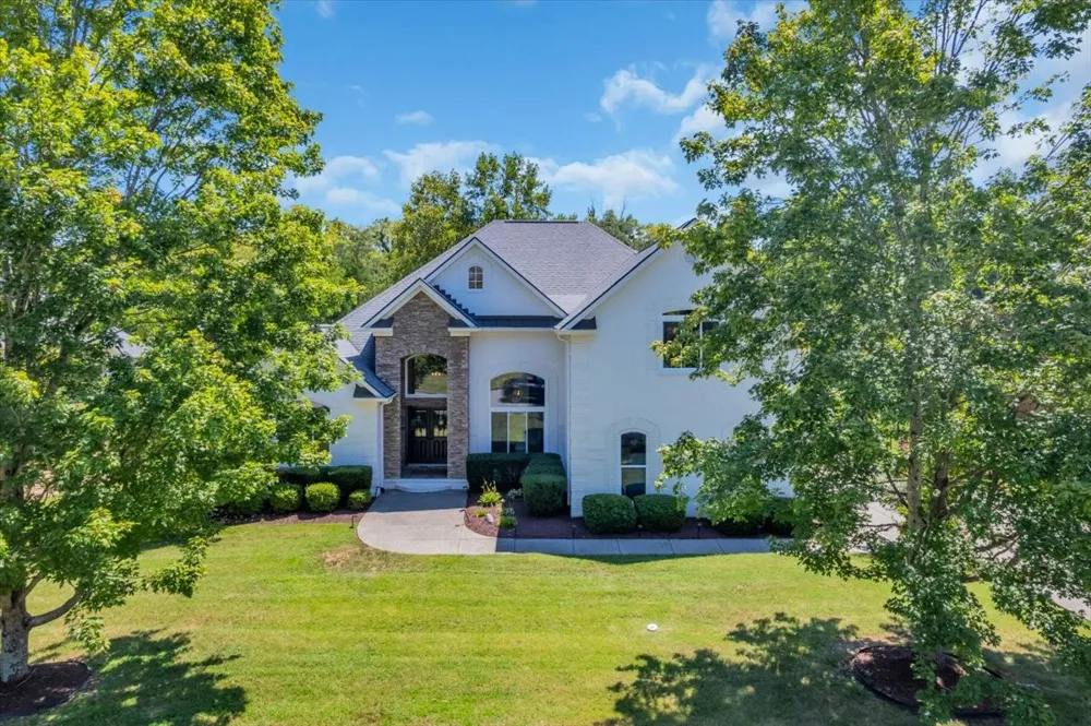 362 Shadow Creek Dr Brentwood, TN 37027