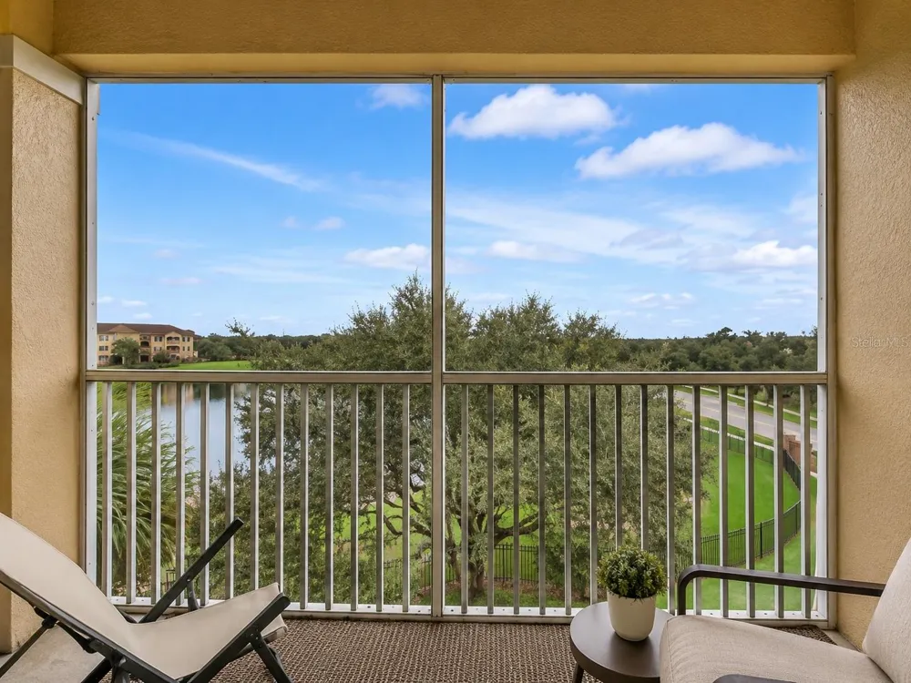 8630 BUCCILLI DRIVE #303 Orlando, FL 32829