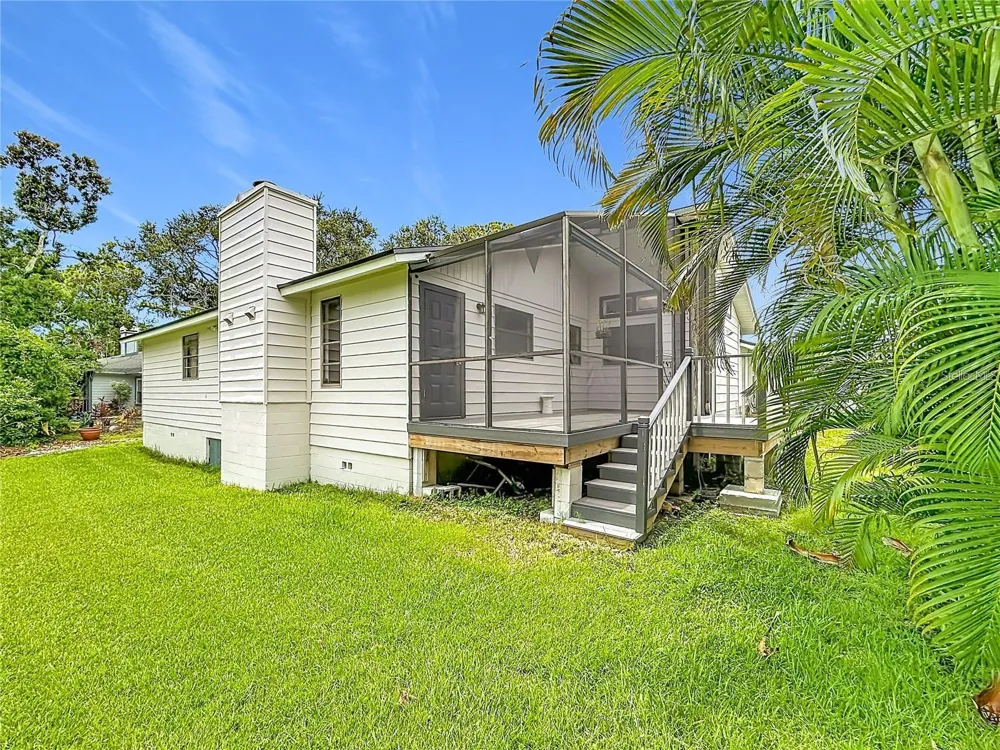 12756 POINSETTIA AVENUE Seminole, FL 33776