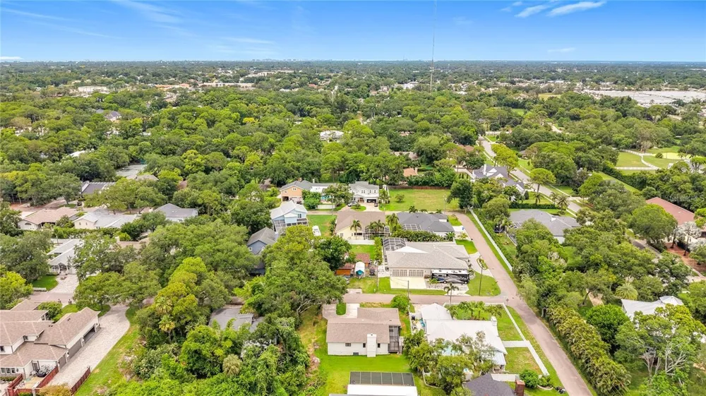 12756 POINSETTIA AVENUE Seminole, FL 33776