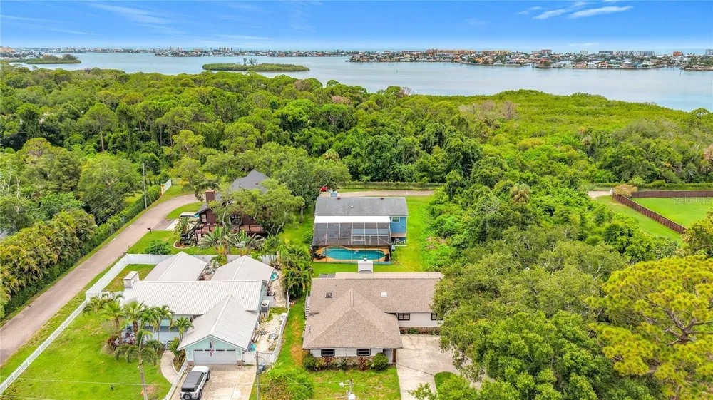 12756 POINSETTIA AVENUE Seminole, FL 33776