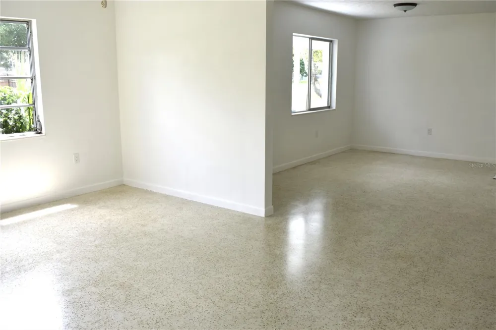3602 17TH AVENUE W Bradenton, FL 34205