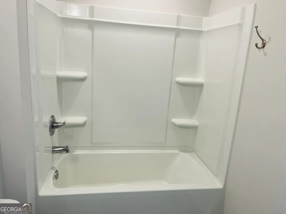 8 Iron DR Newnan, GA 30265