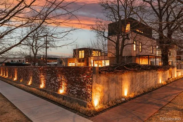 3011 Lawrence Street Denver, CO 80205