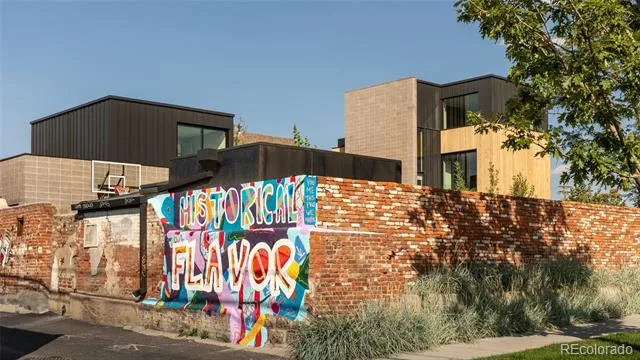 3011 Lawrence Street Denver, CO 80205