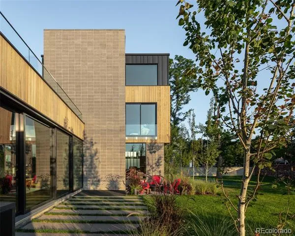 3011 Lawrence Street Denver, CO 80205