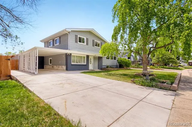 6227 Vance Street Arvada, CO 80003