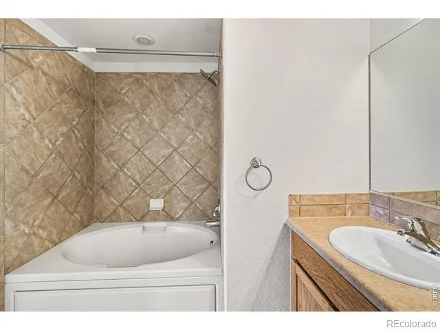 5775 29th Street ##712 Greeley, CO 80634