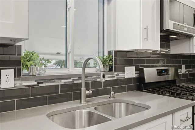 992 S Simms Street Denver, CO 80228