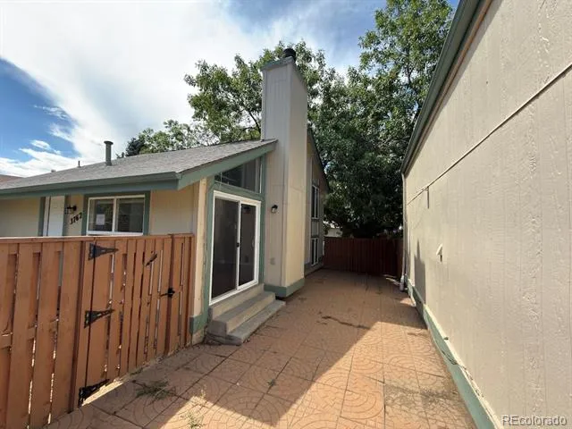 3762 S Danube Circle Aurora, CO 80013