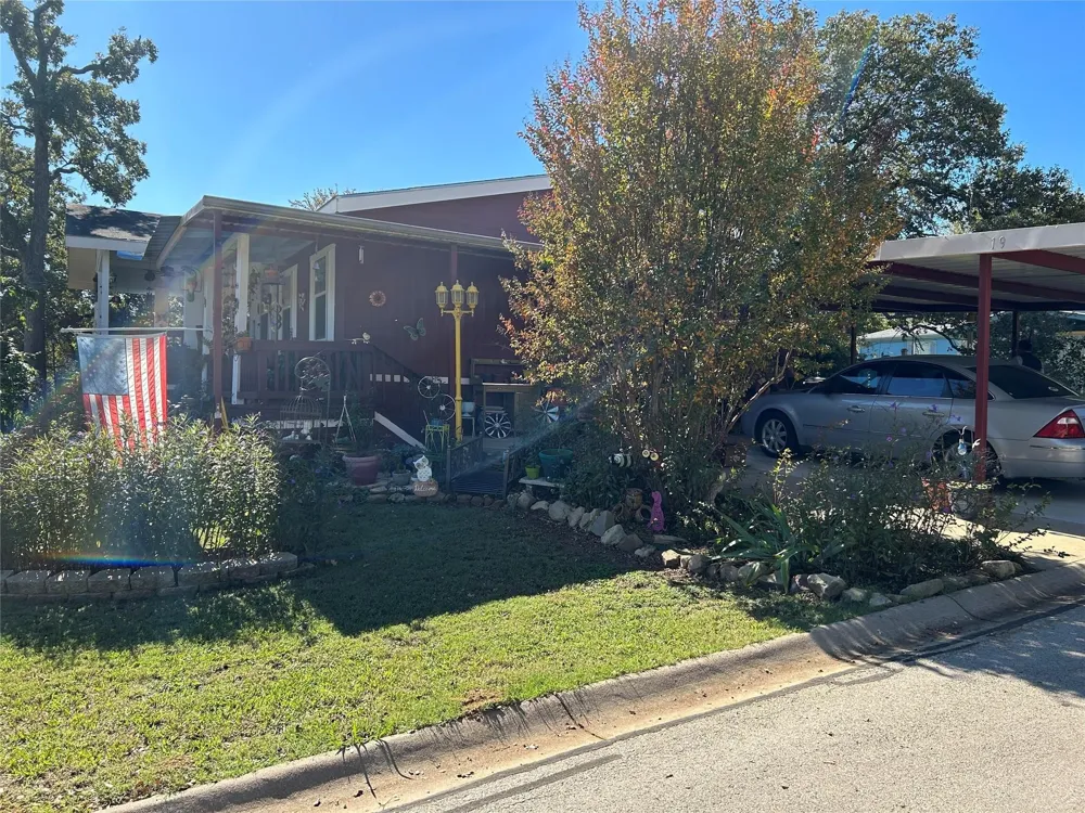 5200 Lake Shore Lane #19 Denton, TX 76208