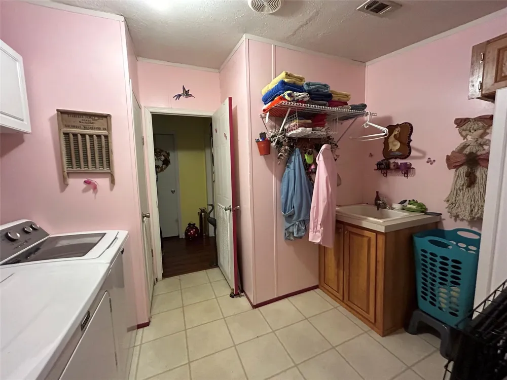 5200 Lake Shore Lane #19 Denton, TX 76208