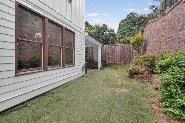 94 Oxbo Road Roswell, GA 30075