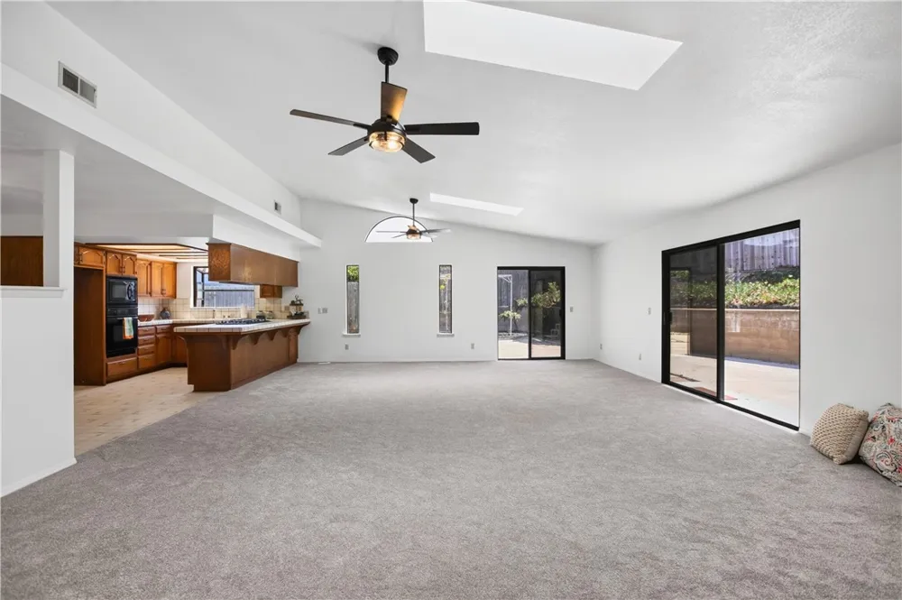2939 Stardust Court Santa Maria, CA 93455