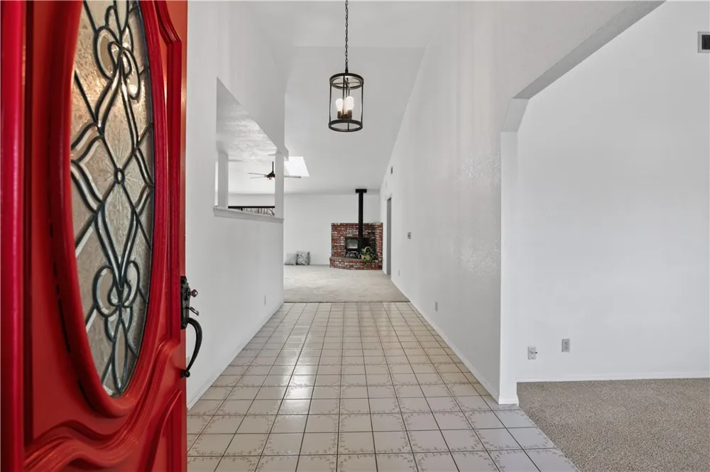 2939 Stardust Court Santa Maria, CA 93455