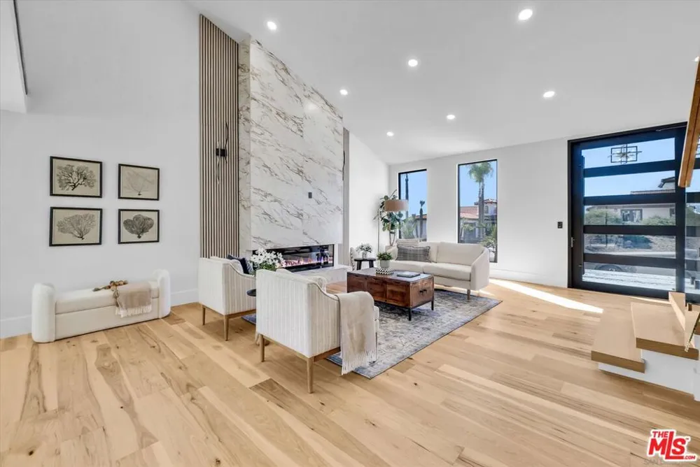 2241 Avenida Salvador San Clemente, CA 92672
