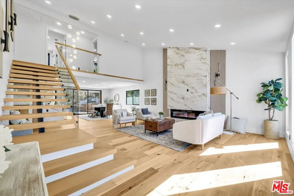 2241 Avenida Salvador San Clemente, CA 92672