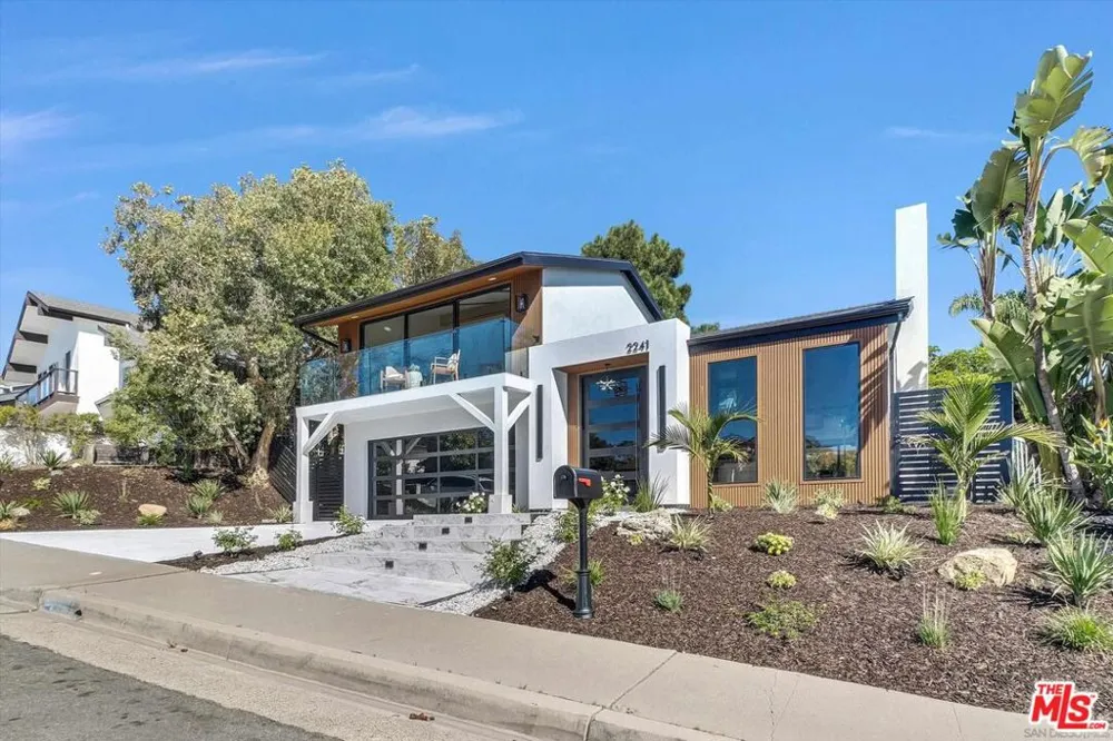2241 Avenida Salvador San Clemente, CA 92672