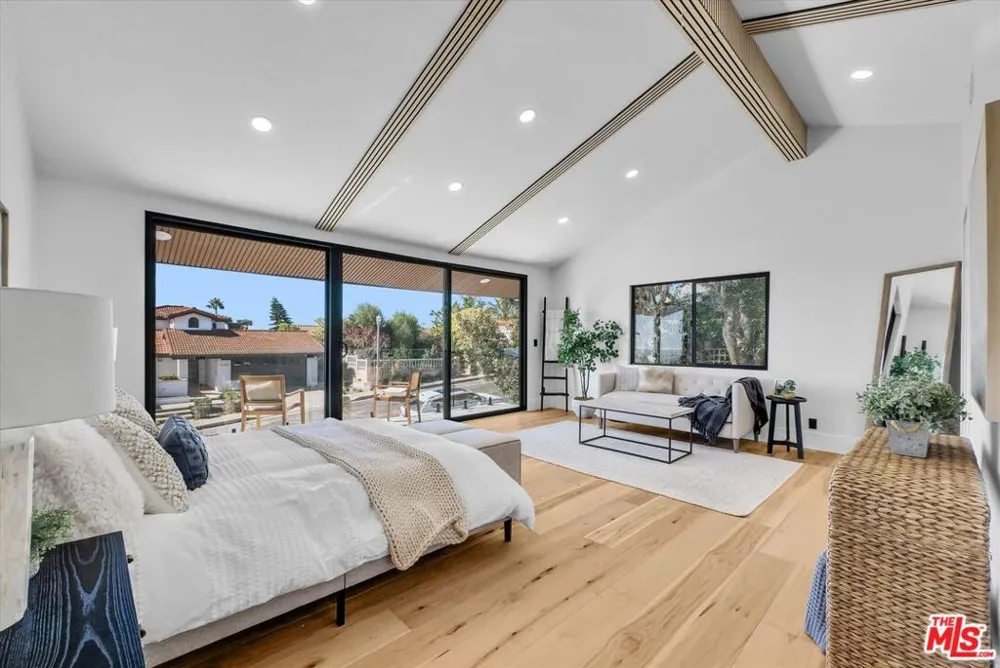 2241 Avenida Salvador San Clemente, CA 92672