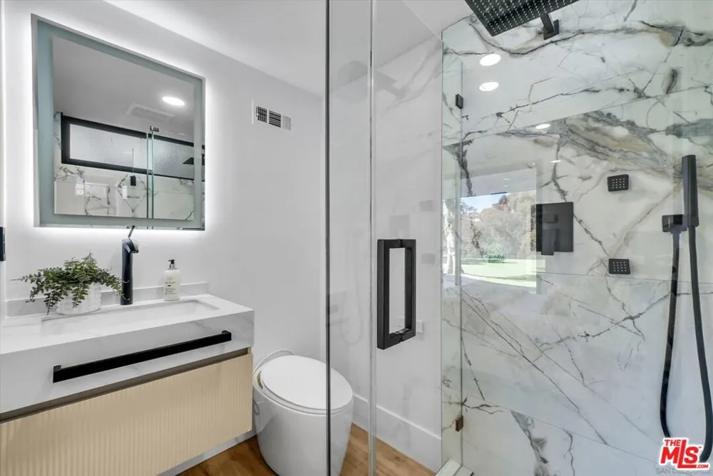 2241 Avenida Salvador San Clemente, CA 92672