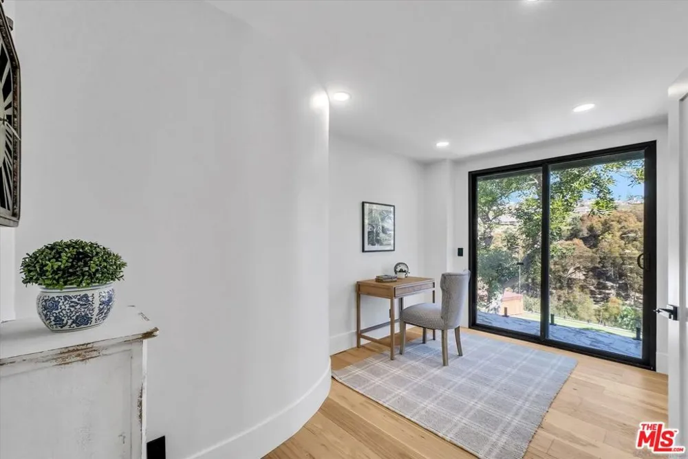 2241 Avenida Salvador San Clemente, CA 92672