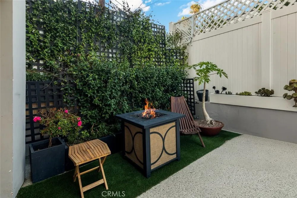 6519 E Seaside Walk #21 Long Beach, CA 90803
