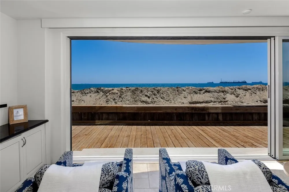 6519 E Seaside Walk #21 Long Beach, CA 90803