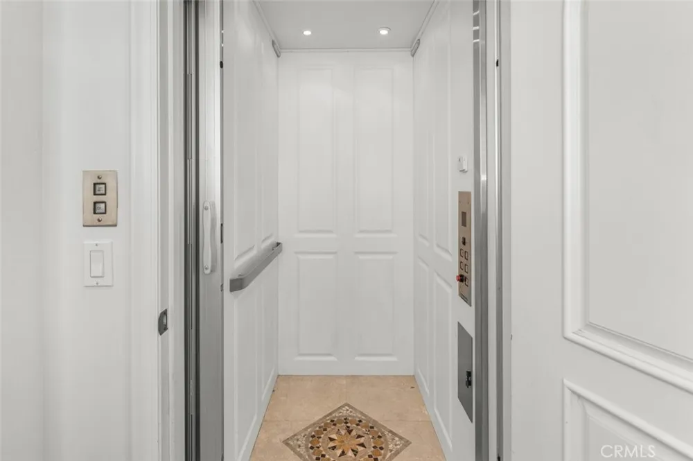 6519 E Seaside Walk #21 Long Beach, CA 90803