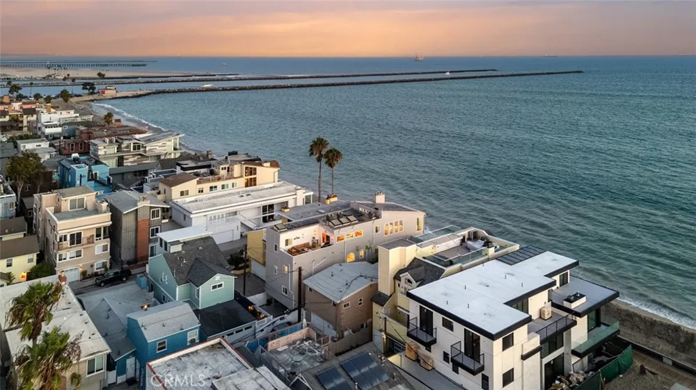6519 E Seaside Walk #21 Long Beach, CA 90803