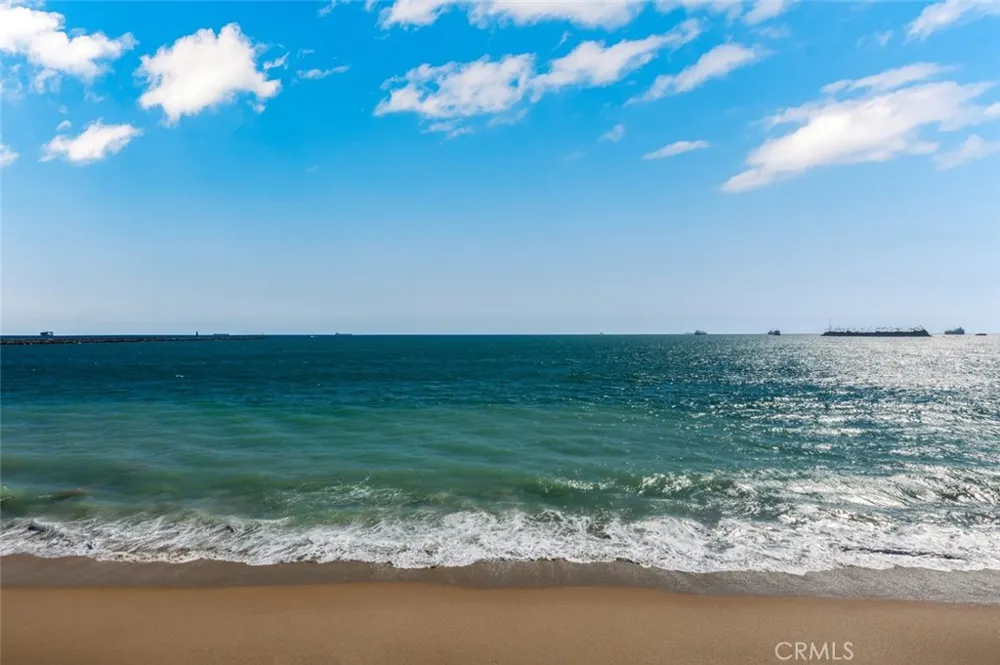 6519 E Seaside Walk #21 Long Beach, CA 90803