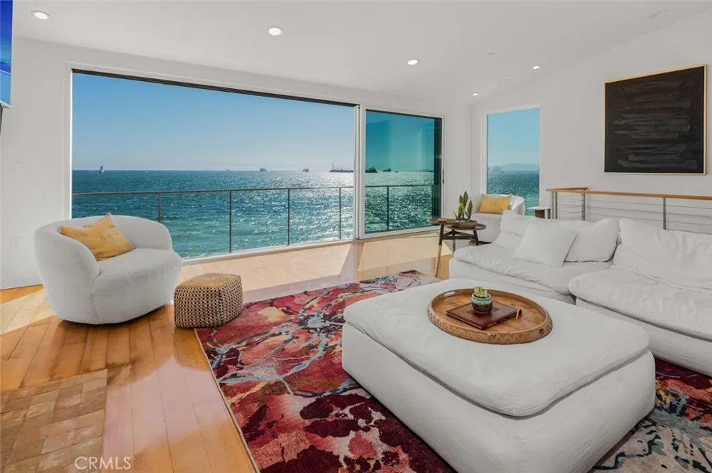 6519 E Seaside Walk #21 Long Beach, CA 90803