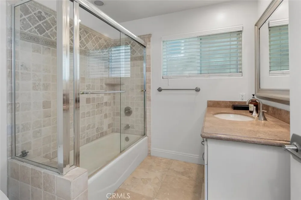 6519 E Seaside Walk #21 Long Beach, CA 90803