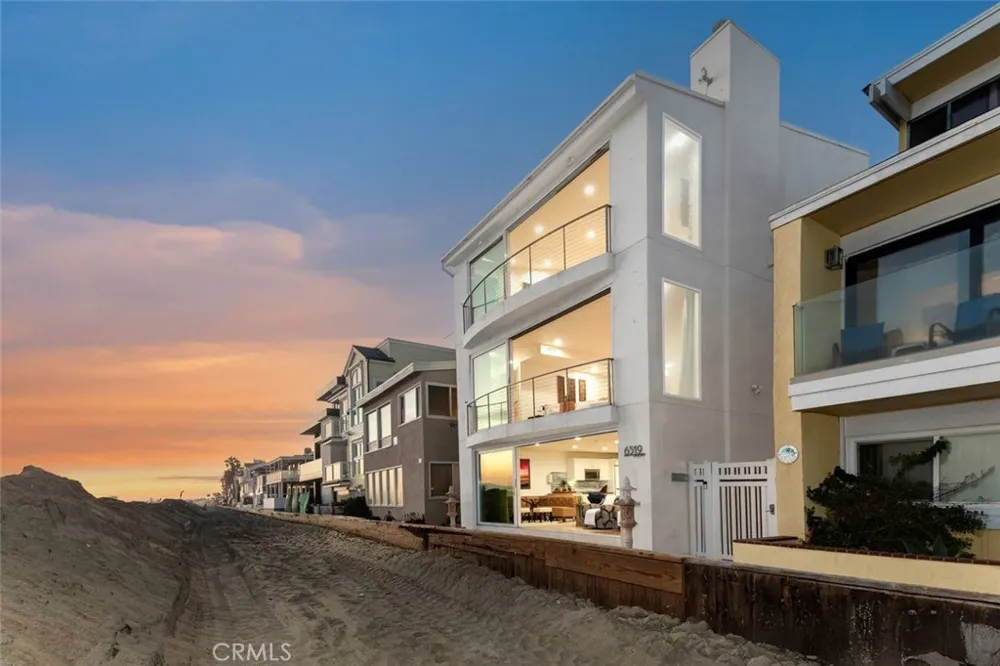 6519 E Seaside Walk #21 Long Beach, CA 90803