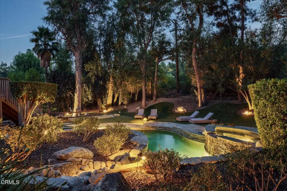 1650 Knollwood Drive Pasadena, CA 91103