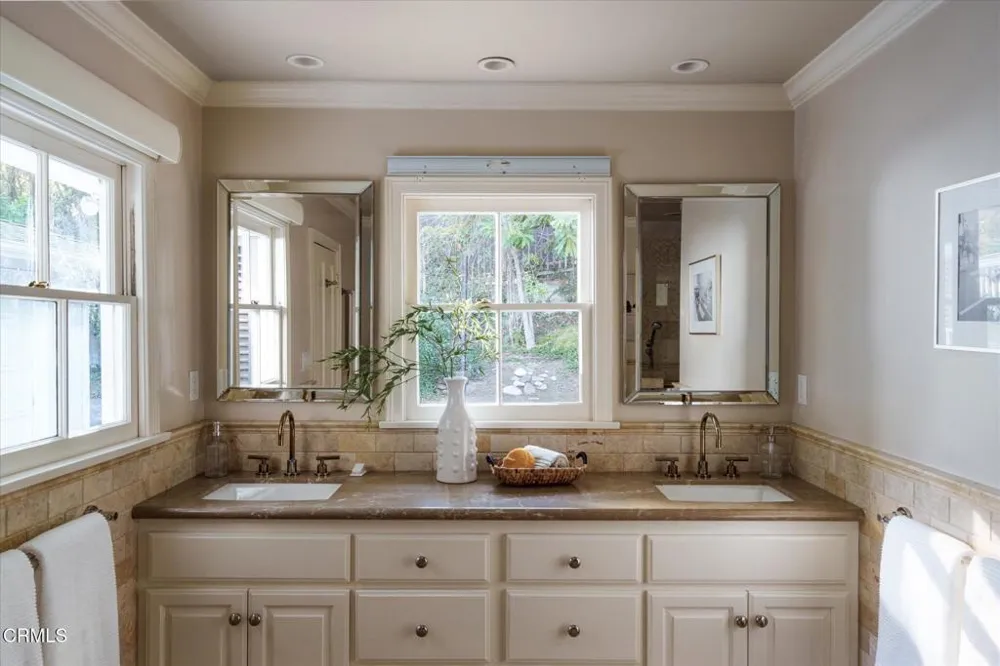 1650 Knollwood Drive Pasadena, CA 91103