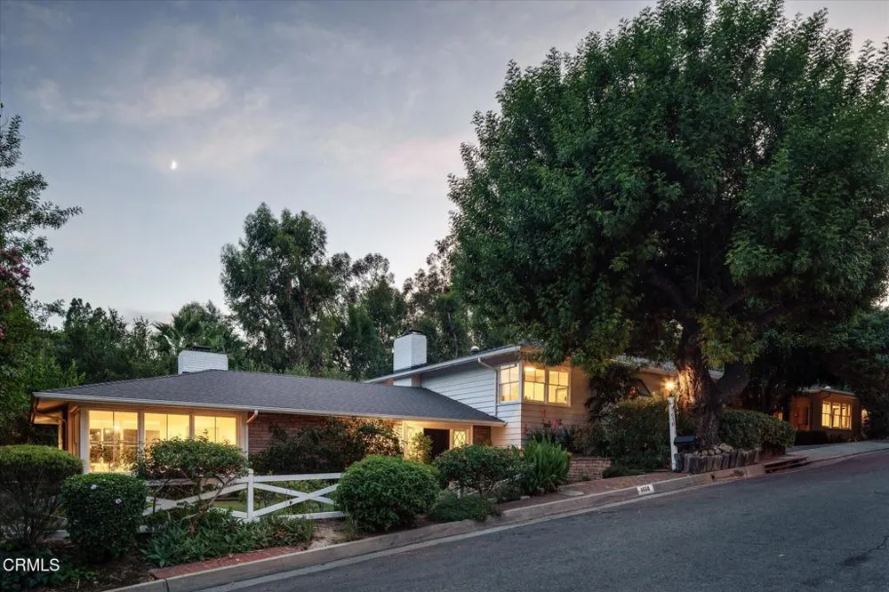 1650 Knollwood Drive Pasadena, CA 91103