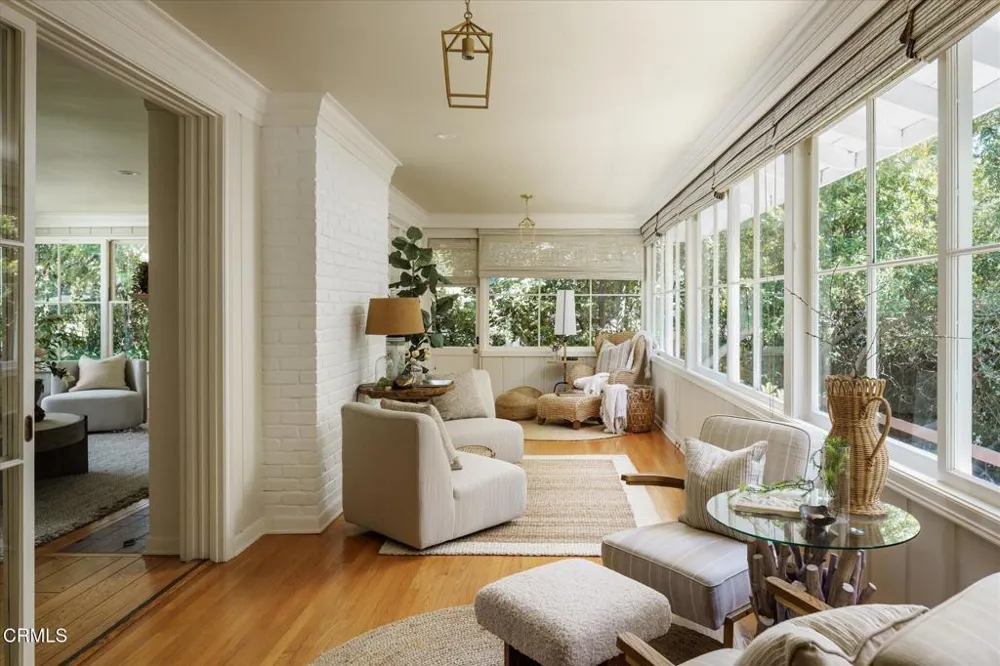 1650 Knollwood Drive Pasadena, CA 91103