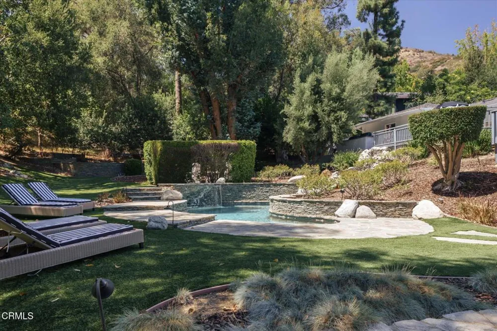 1650 Knollwood Drive Pasadena, CA 91103