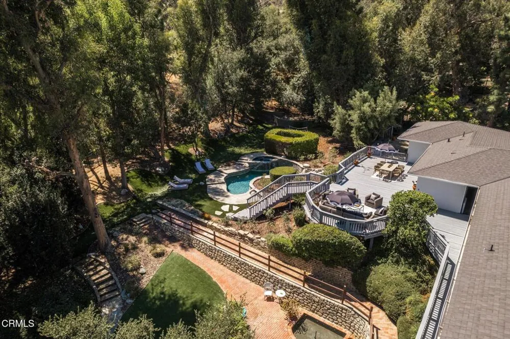 1650 Knollwood Drive Pasadena, CA 91103