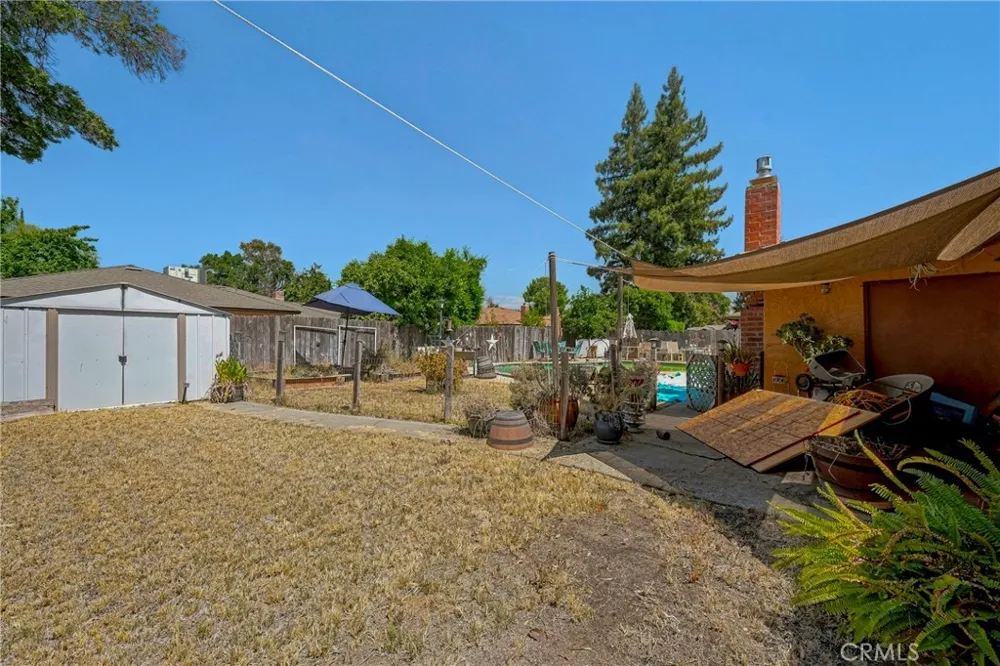 587 W Donna Drive Merced, CA 95348