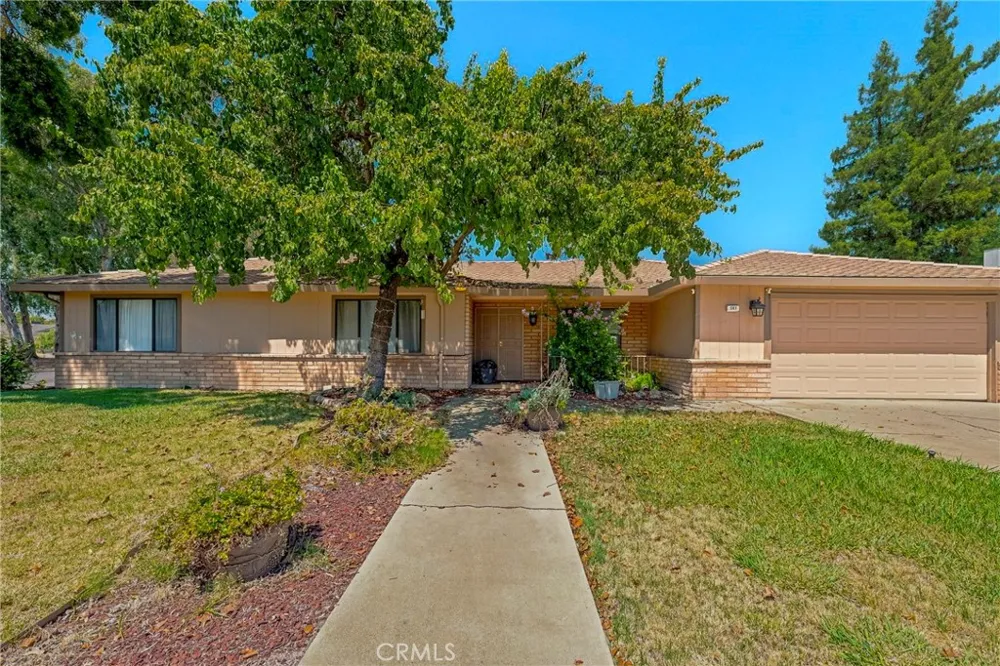 587 W Donna Drive Merced, CA 95348