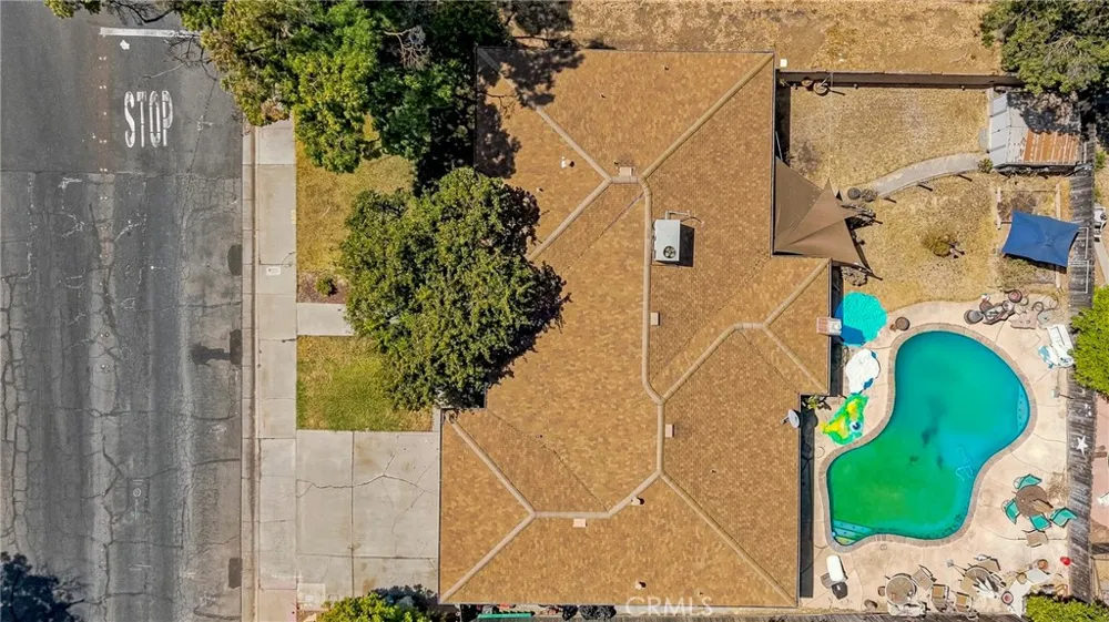 587 W Donna Drive Merced, CA 95348