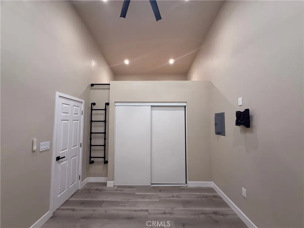 11306 Rosecrans #3 Norwalk, CA 90650