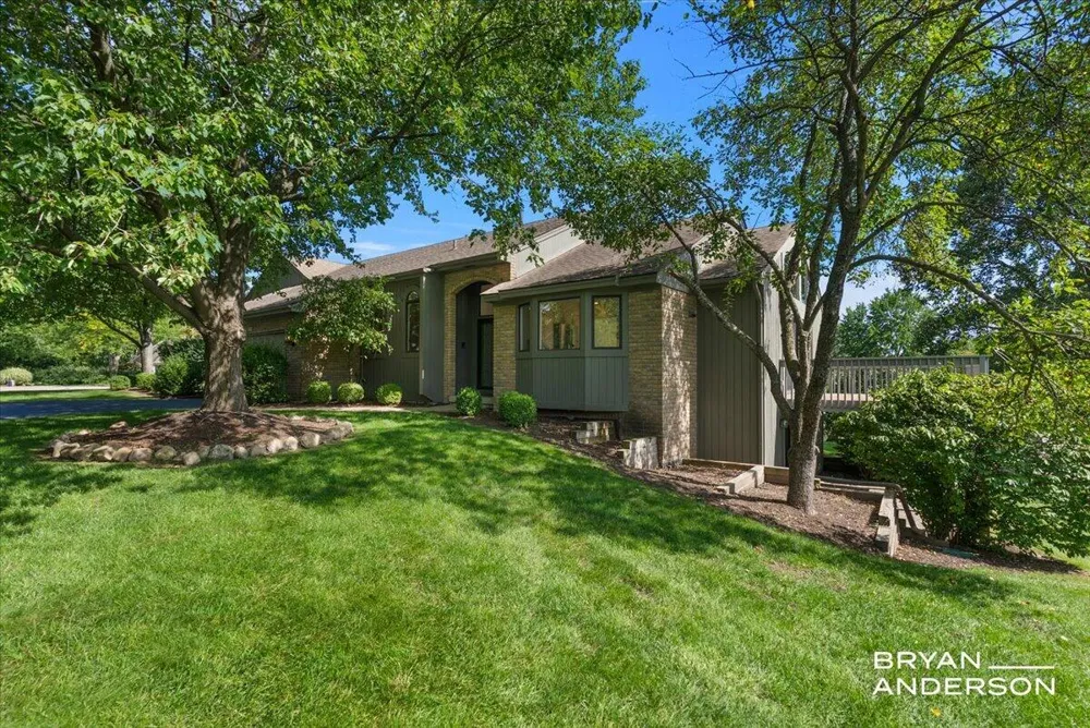 2285 Mourning Dove Court SE Grand Rapids, MI 49546