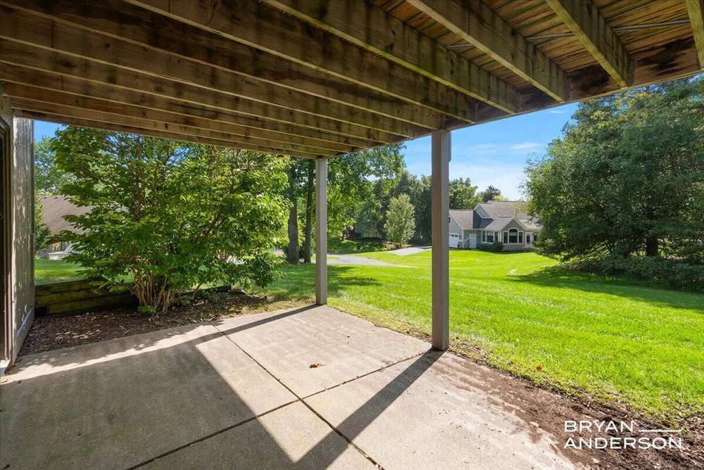 2285 Mourning Dove Court SE Grand Rapids, MI 49546